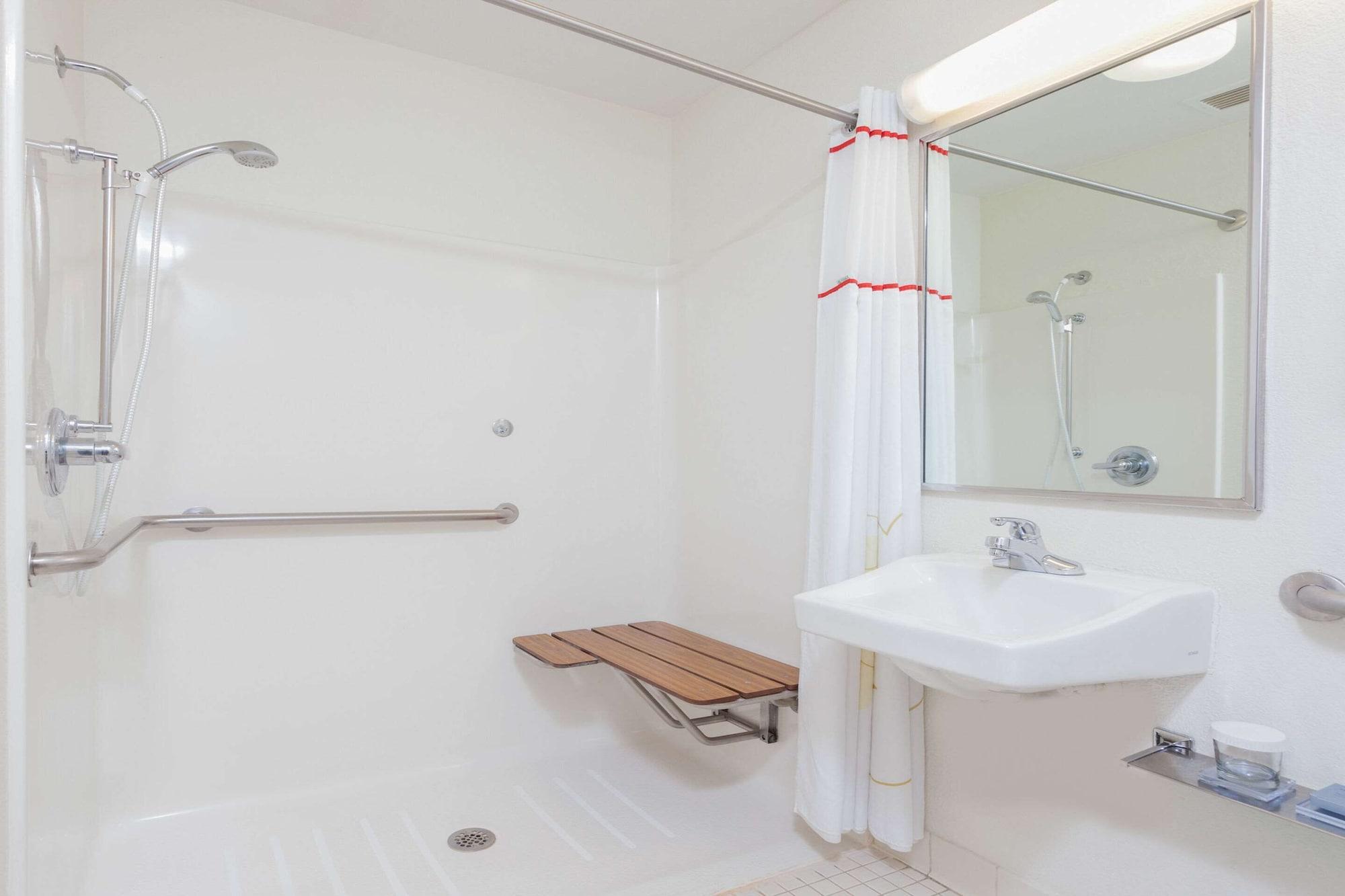 Mainstay Suites Detroit Auburn Hills Eksteriør billede