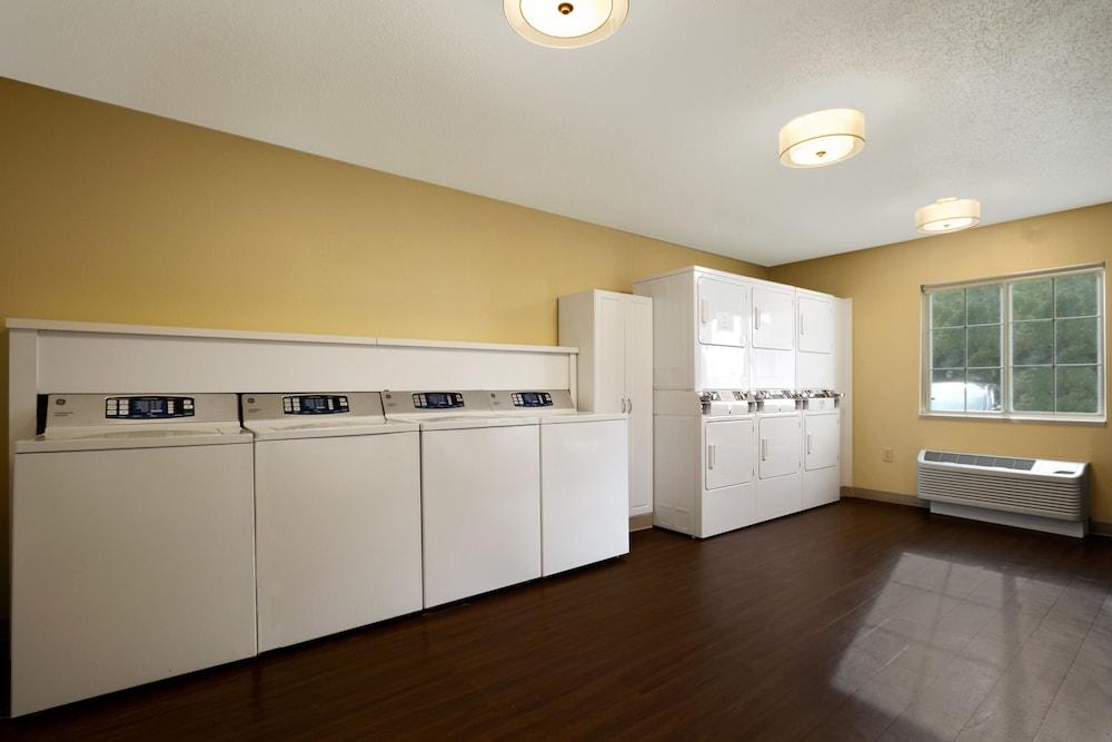Mainstay Suites Detroit Auburn Hills Eksteriør billede